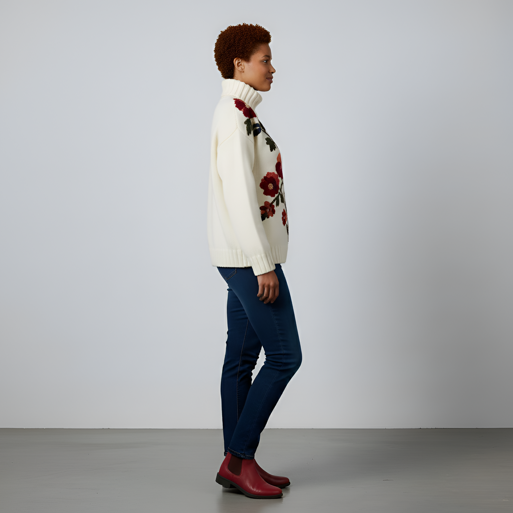 Kelly - White Flower Sweater