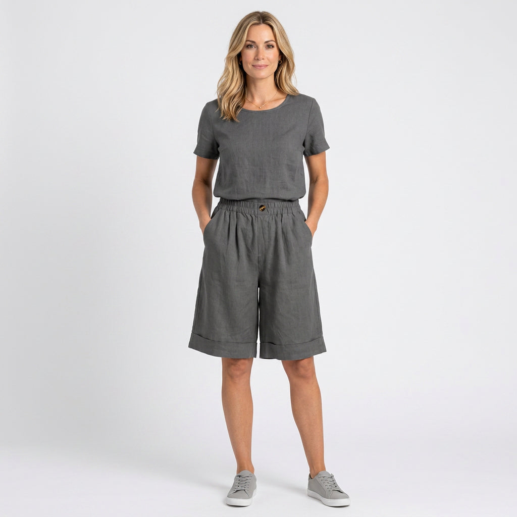 Women’s Relaxed Bermuda Shorts Elastic Waist Fit